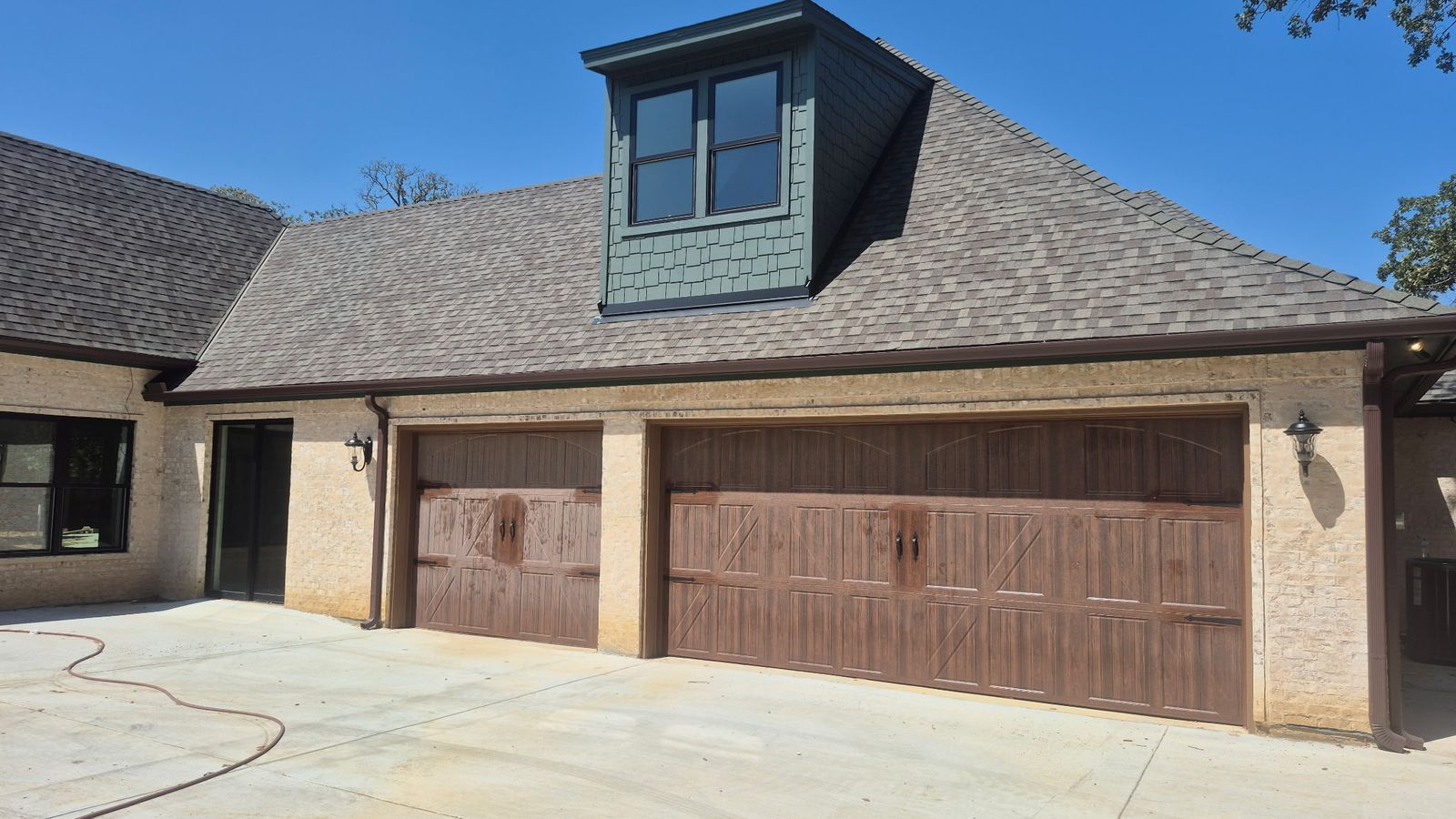 New garage door installed on a Dallas–Fort Worth home